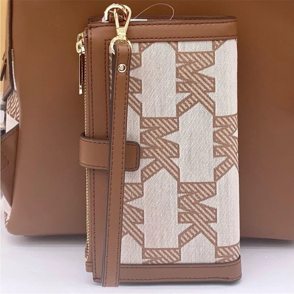 Michael Kors DoubleZip Wristlet Wallet Luggage